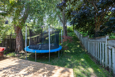 81 McCrimmon yard