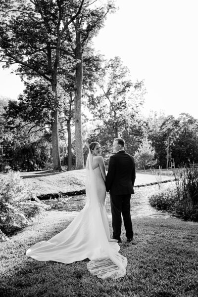 bella-luce-by-michelle-andrea-new-england-photographer-wedding-yost-family-war-memorial-193