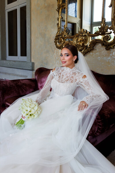 29_LM03812