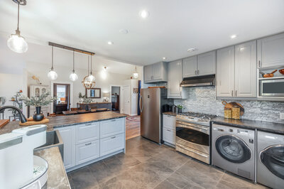 201 Richardson kitchen (12)