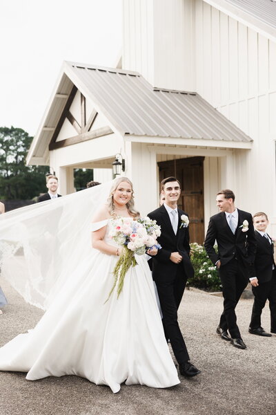 Conroe, Texas Wedding Photographer | Wedding In Magnolia Texas