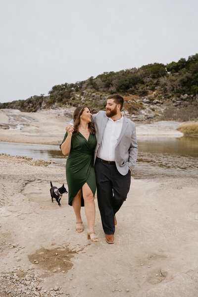 texas adventure elopements, where to elope in texas, texas elopement packages, palo duro canyon wedding, beautiful places to get married in texas, big bend wedding, enchanted rock wedding, treehouse wedding, garner state wedding, texas wedding photographers, best elopement photographers, brit nicole photography, destination wedding , how to elope in texas