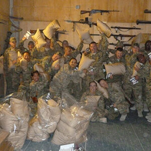 project-pillows-for-troops-5
