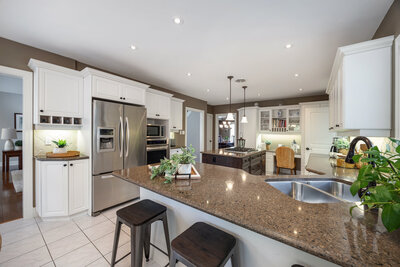 24 Worthington eat in kitchen (5)
