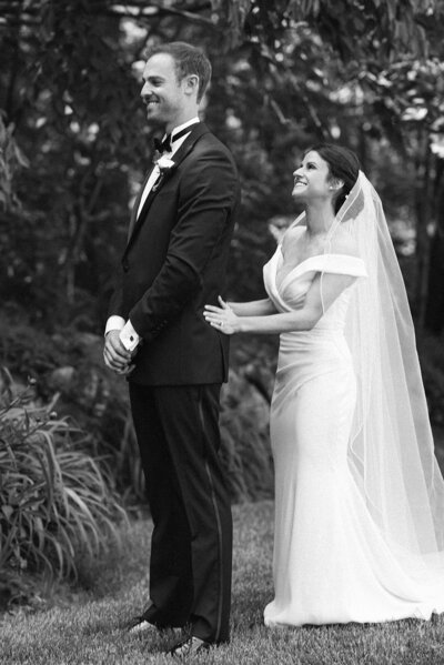 bella-luce-by-michelle-andrea-new-england-photographer-wedding-perry-family-first-look-29