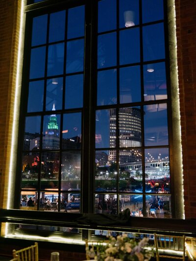 windows-on-the-river-cleveland-wedding-26