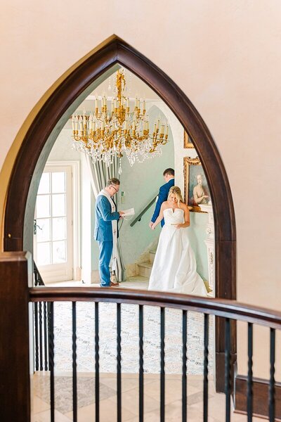 dover-hall-wedding-photography-beautiful-outdoor-portrait-couple-dover-hall