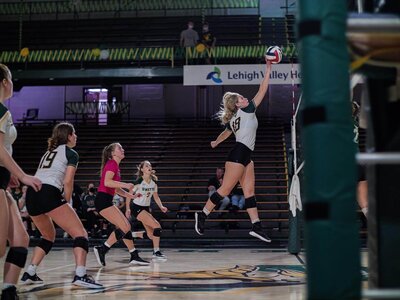 A volleyball game captured by videographer Jacob Metzger.