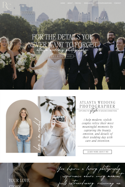 Couple kissing on their wedding day while the wedding party cheers behind and around them.