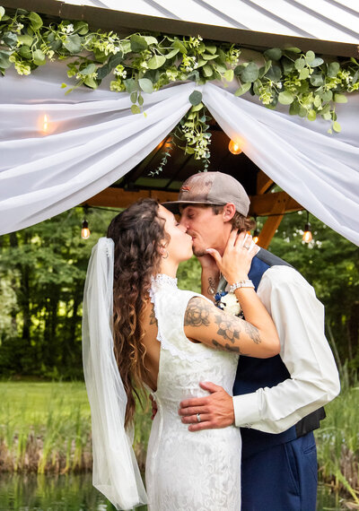 Intimate wedding photography, by Grace LeBlanc Photography