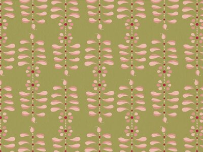 LADDER LEAF_PINK ON GRASS