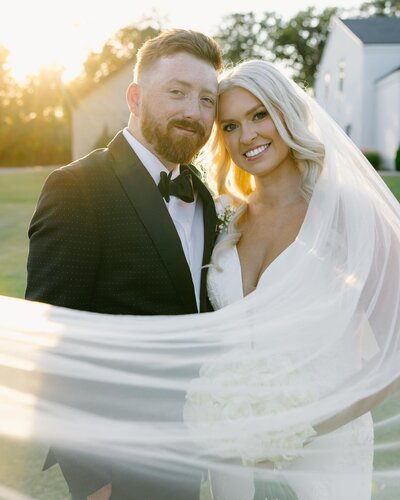 Bride and Groom at Sorelle Wedding Venue, Thomas, Oklahoma. Weddings and event venue.