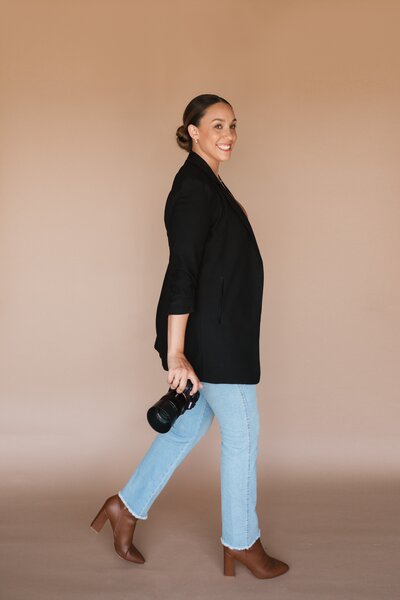 Photo of Briana Goins with Camera