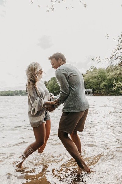 Lake Lanier Couples Engagement