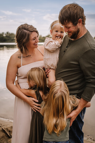 Cedar-Falls-Family-Photographer copy 6