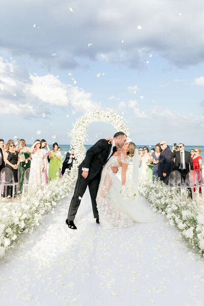 fairmont-mayakoba-beach-wedding-ceremony-1
