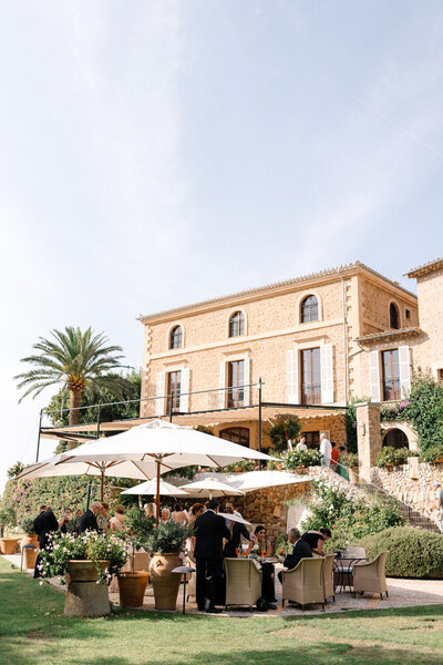 Cocktail  Hour at Belmond La Residencia