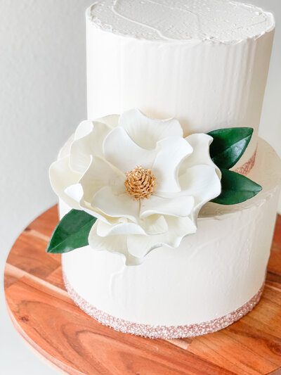 The Blushing bride Bundle of gumpaste Blush and gold Open roses