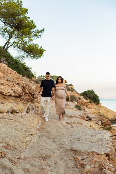 Maternity photo shoot in Mallorca 