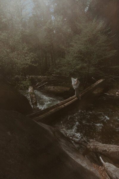 Oregon River elopement