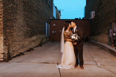 59-Loft-Wisconsin-Wedding-Photographers-Gather-on-Broadway-Loft-James-Stokes-Photography-