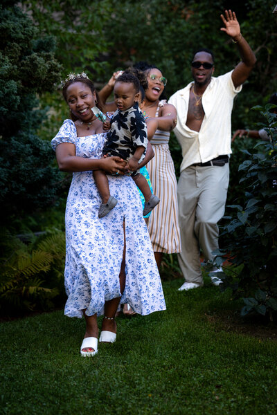 Photographe de Montréal Événements familiaux et anniversaire Famille Haïeienne