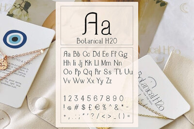 Hand-drawn custom typography designed by Kami Alicja for a feminine, creative brand identity project

