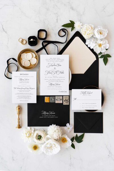 lace-and-belle_modern-black-wedding-invitations