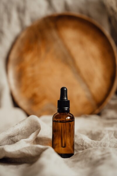 Flacon de sérum huile pour massage