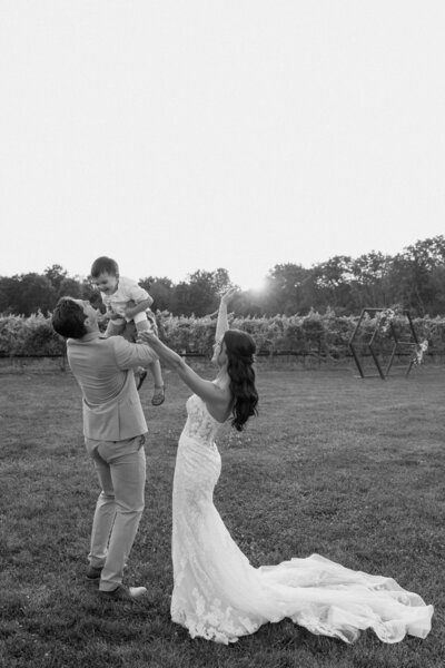 Niagara Wedding Photographer Nicole Lynne Photography
