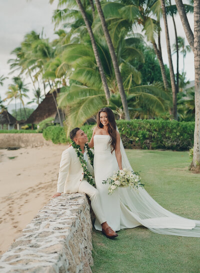 couples beach photos in swimsuits romantic