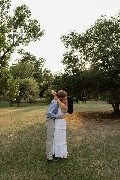 Engagement shoot capturing genuine, romantic moments between couples, showing the connection, love, and excitement as you begin your journey together.