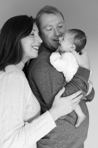 minneapolis-newborn-photographer-bauer-creative (27)
