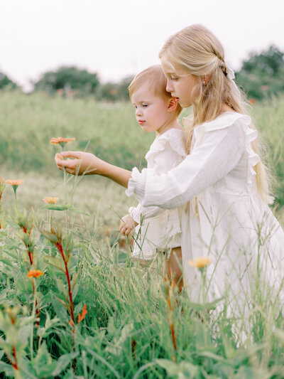 Children Photographer Rogers | Laken Brown