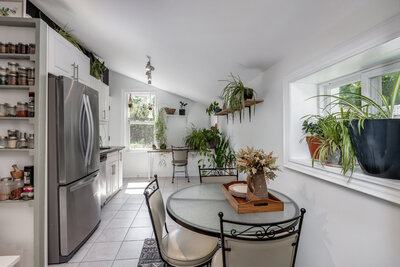 42 Liberty apt kitchen (1)