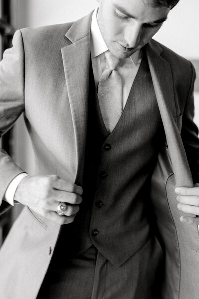 Singletary-Wedding-Getting-Ready-87