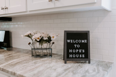 Hope's House is a three-bedroom, two-bathroom farmhouse in Castle Heights, just a few miles from Magnolia, Baylor, and the McLane Stadium in downtown Waco, TX.