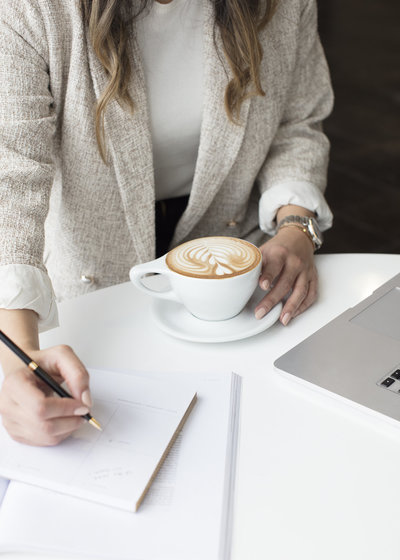 Cowork_Social-Squares_Styled-Stock_01346