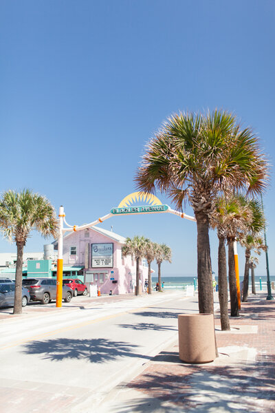 Explore Florida around Orlando and more.