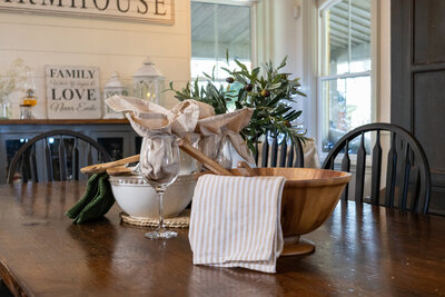 832 Hwy 7A dining (9)