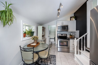 42 Liberty apt kitchen (3)