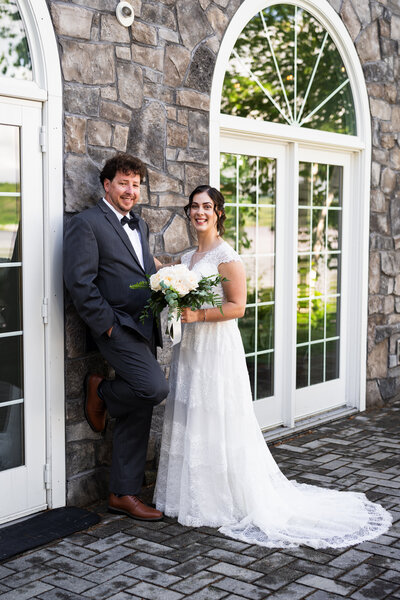 berkshire-wedding-proprietor's-lodge-bride-groom