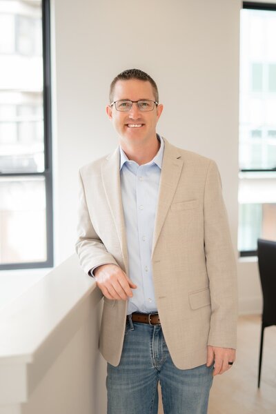 Join a real estate team. Small real estate team Indianapolis. New construction real estate team.  Realtors in Indianapolis, Indiana and Hamilton County, Indiana. Hamilton County Realtor. Indianapolis, Indiana Realtor.  Indianapolis Real Estate. Boutique real estate brokerage, backed by builders.