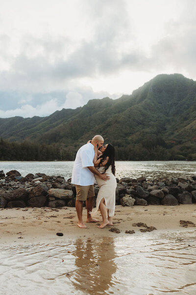 Couples photos taken on the beach