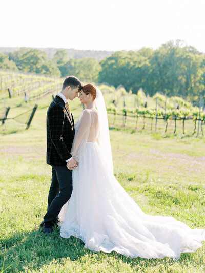 bride and groom at montaluce winery