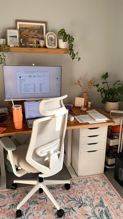 aesthetic office decor inspo for brand and website designer