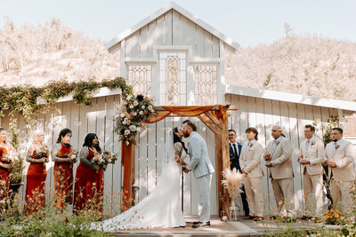 desertbornstudios-The homestead at oak glen -Wedding_-22