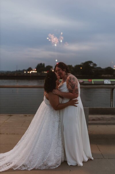 bee-and-ari-sneaks-065