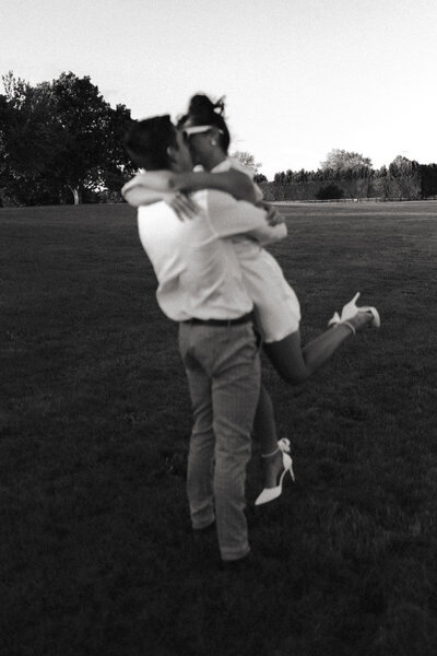 Two lovers captured by Eilish Burt Photography dancing in Venus