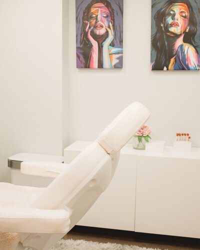 Private treatment suite at Artista Beauty Studios in Bethel, CT, designed for licensed beauty professionals.